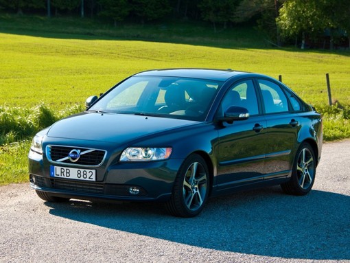 Volvo S40